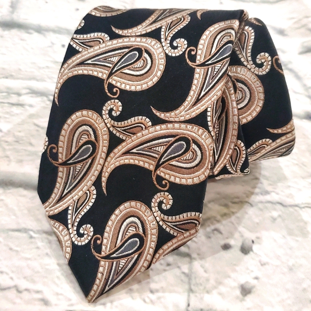 Michael Kors Men's Textured Paisley Tie
